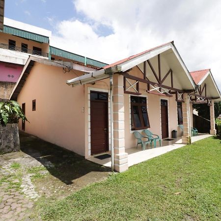 Villa Keluarga Bre Batunanggar Berastagi Ngoại thất bức ảnh