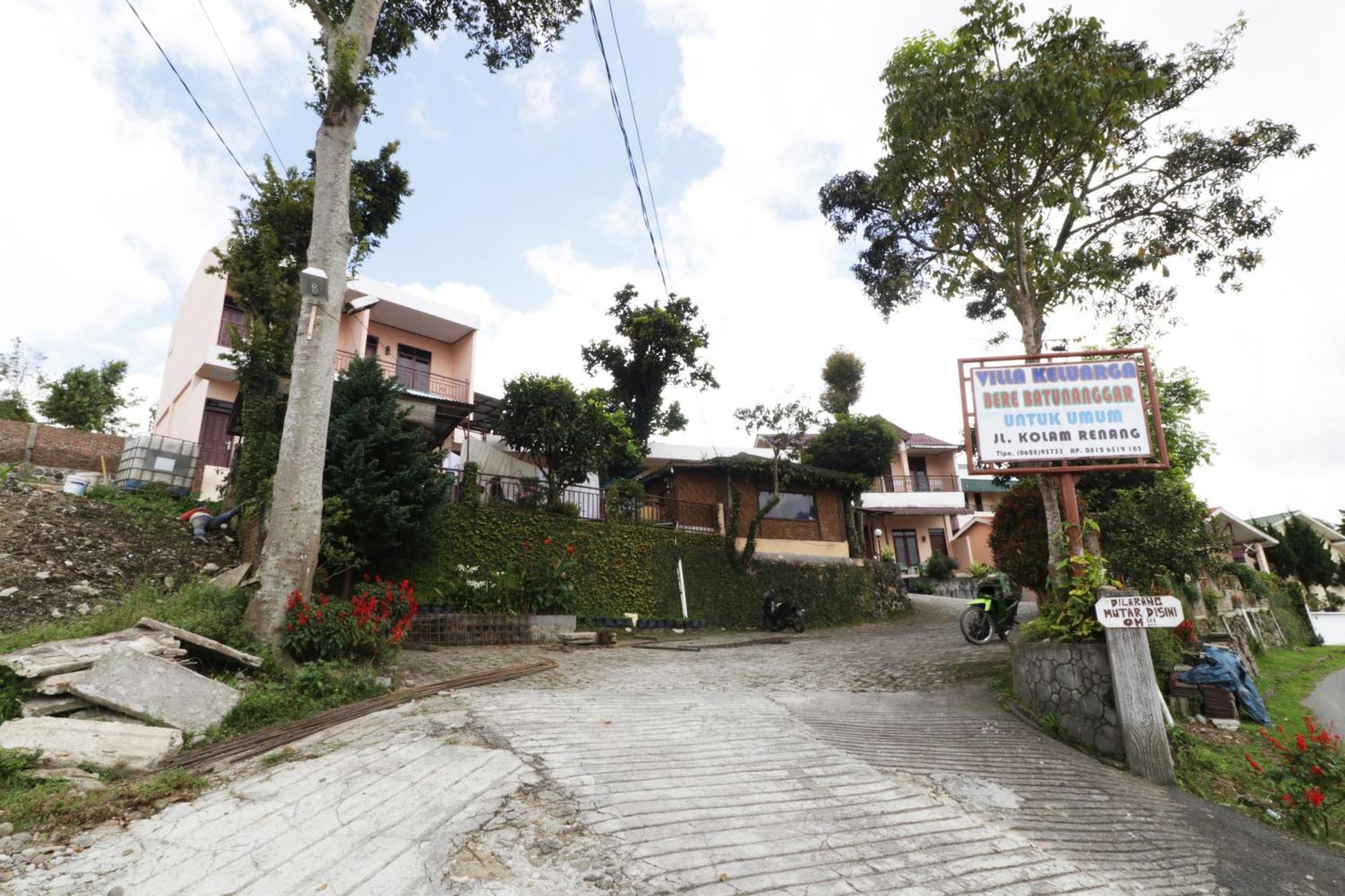 Villa Keluarga Bre Batunanggar Berastagi Ngoại thất bức ảnh