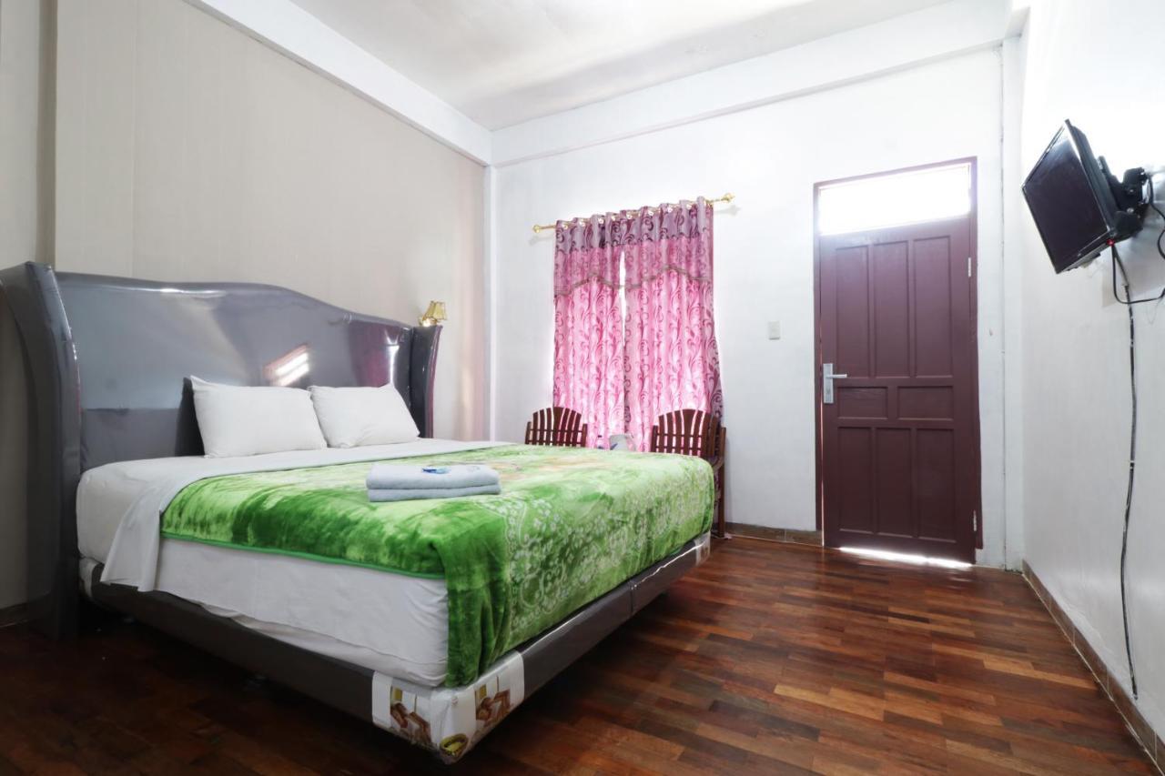 Villa Keluarga Bre Batunanggar Berastagi Ngoại thất bức ảnh